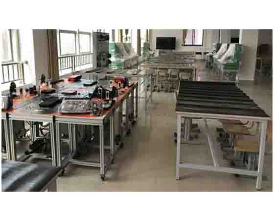 新能源汽車創(chuàng)新實(shí)驗(yàn)室:未來出行的新引擎