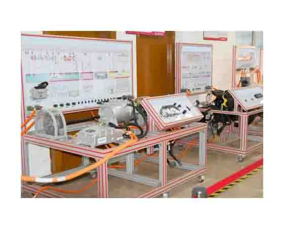 新能源汽車虛擬仿真實訓室功能解析與應用